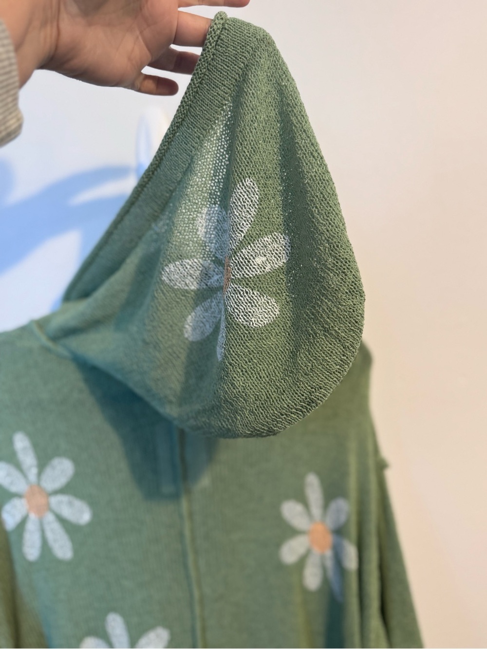 POL Sage Green Daisy Flower Open Knit Crochet Hooded Sweater Size Large - Picture 11 of 11
